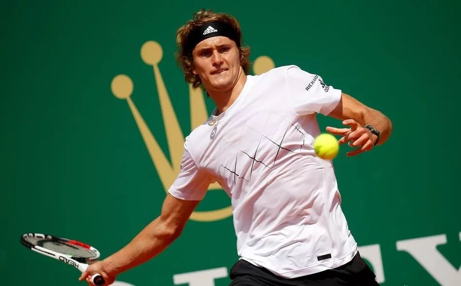  佩古拉北美硬地爆发，多伦多站斩获生涯首冠